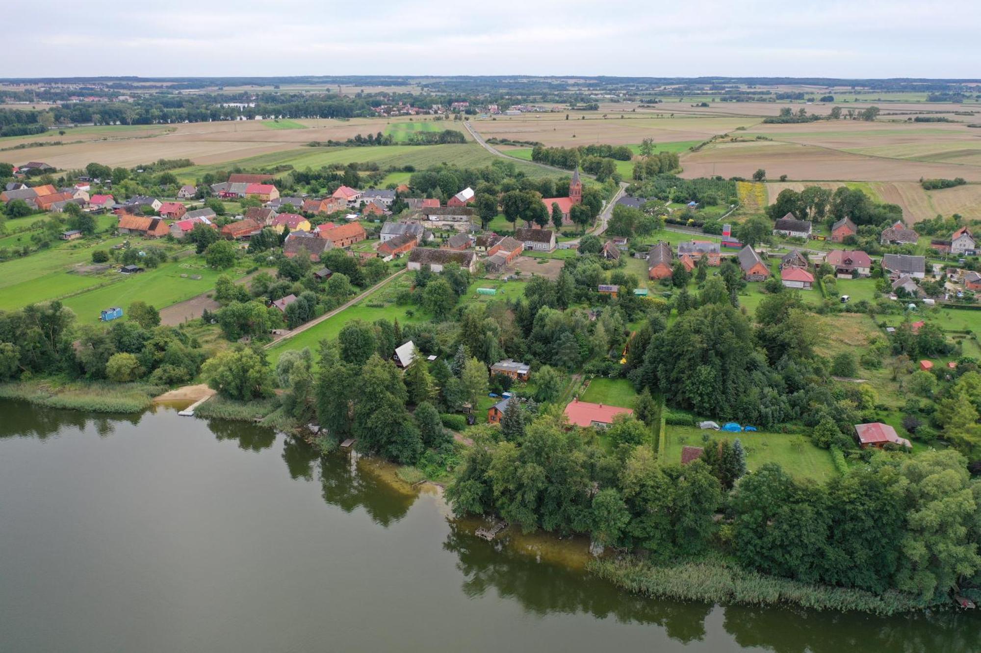Domek Letniskowy Drewniany Nad Jeziorem Strzeszowskim Nowy Buitenkant foto